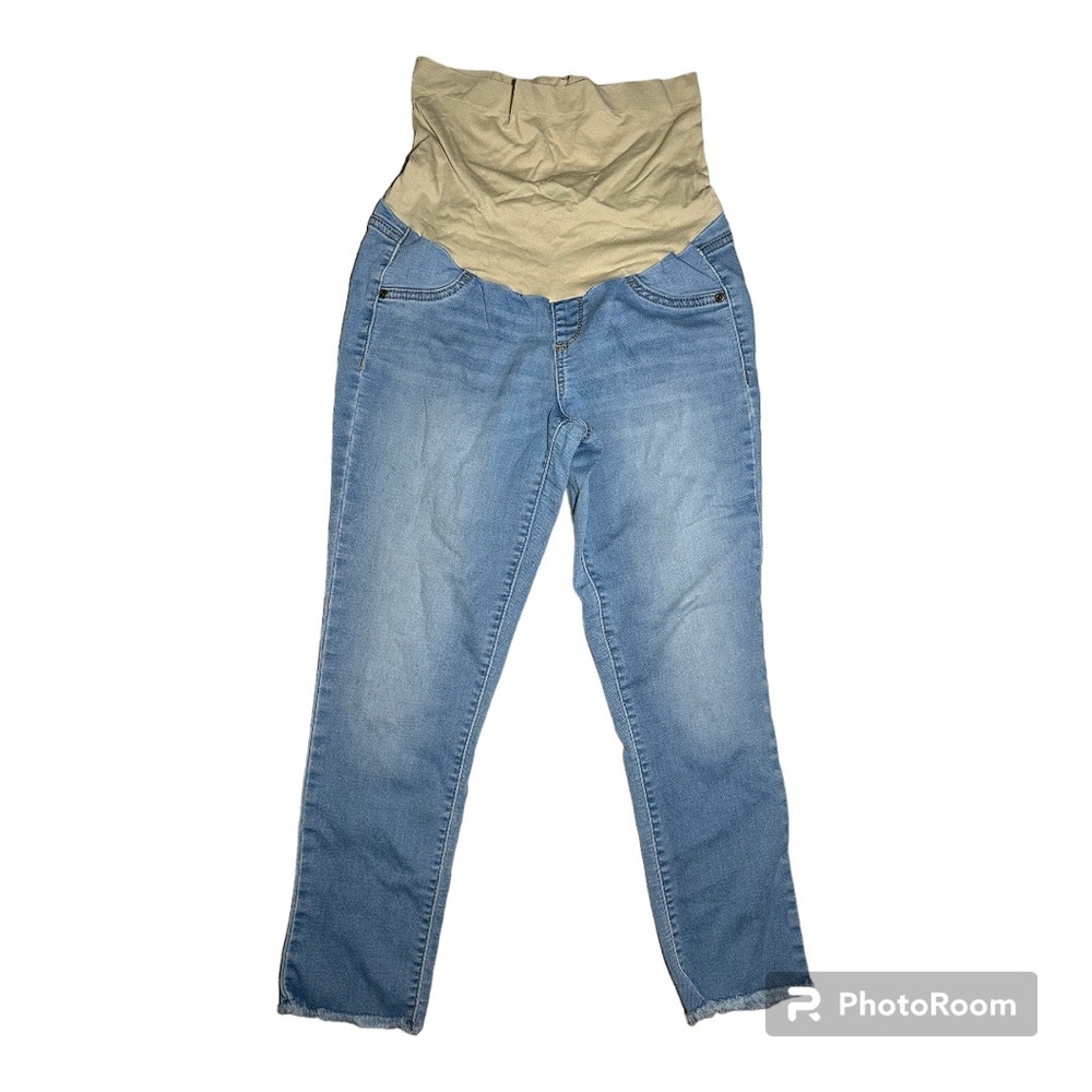 a:glow | Capri Maternity Jeggings